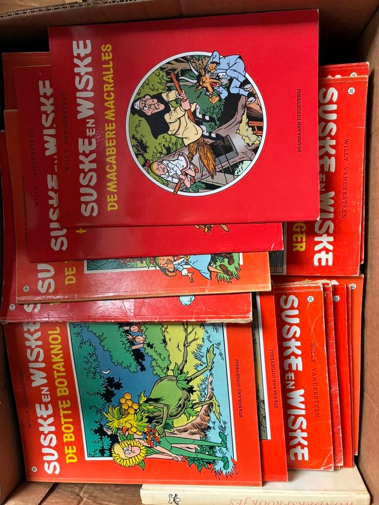 Doos met Suske en Wiske, Ophalen of Verzenden, Suske en Wiske, Gebruikt, Boek of Spel