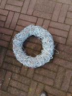 Mooie ronde krans, witte takken, Ophalen, Zo goed als nieuw