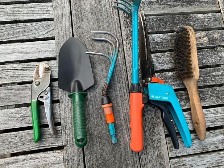 Gardena tuingereedschap set, Tuin en Terras, Hand-tuingereedschap, Gebruikt, Overige soorten, Ophalen of Verzenden