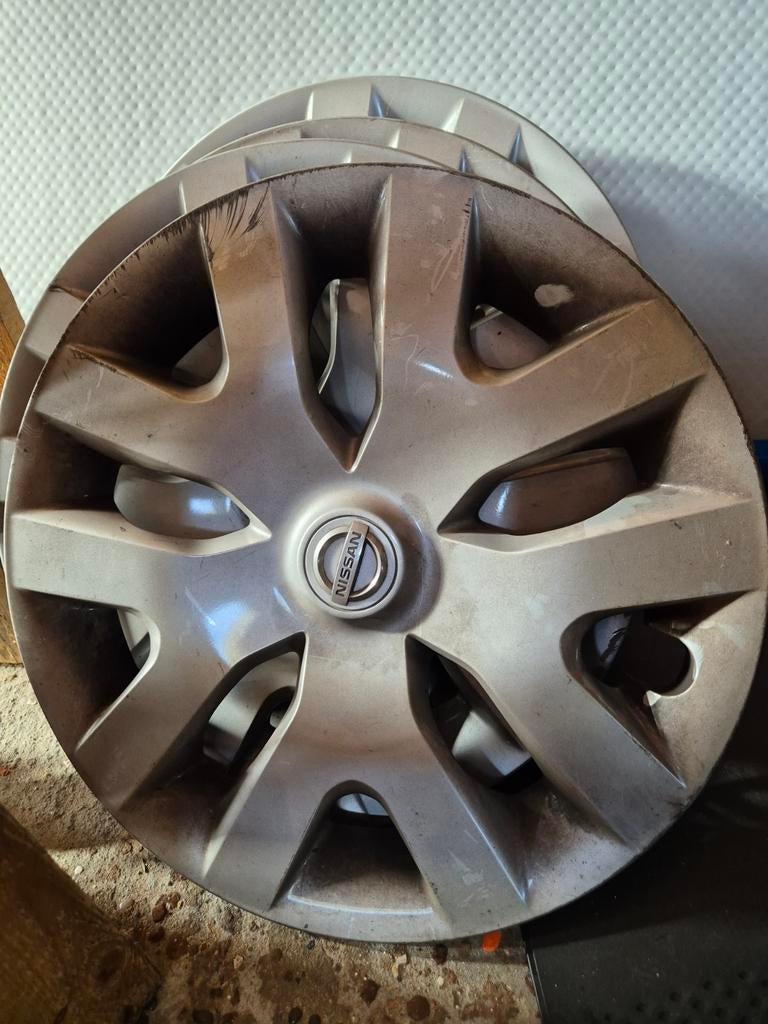 Wieldoppen 16 inch Nissan, Auto diversen, Wieldoppen, Ophalen