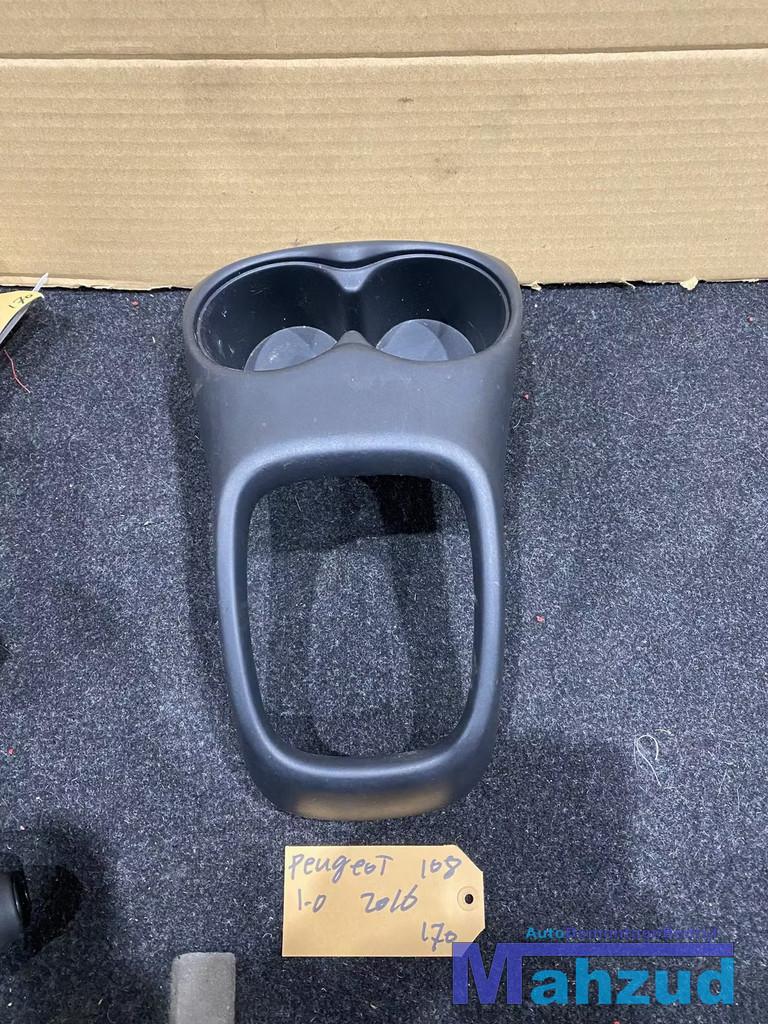 PEUGEOT 108 TOYOTA AYGO CITROEN C1 Bekerhouder, Auto-onderdelen, Interieur en Bekleding, Taurusavenue 1
2132 LS  Hoofddorp, NL