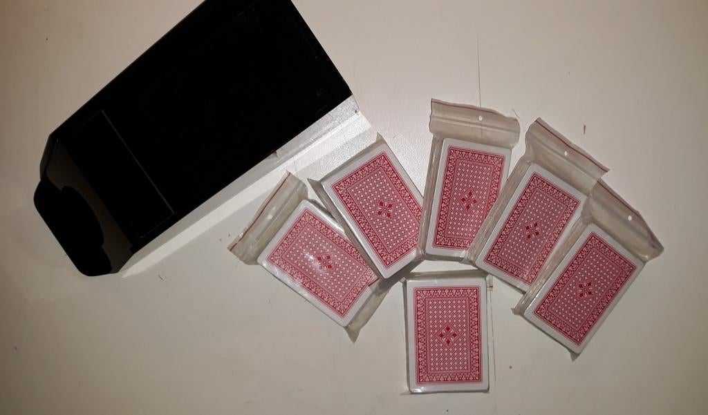 VOL  PLASTIC POKER KAARTEN zie omschrijving, Ophalen, Zo goed als nieuw, Speelkaart(en)