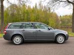 Volvo V50 2.4i, Gebruikt, 700 kg, 1384 kg, 2435 cc