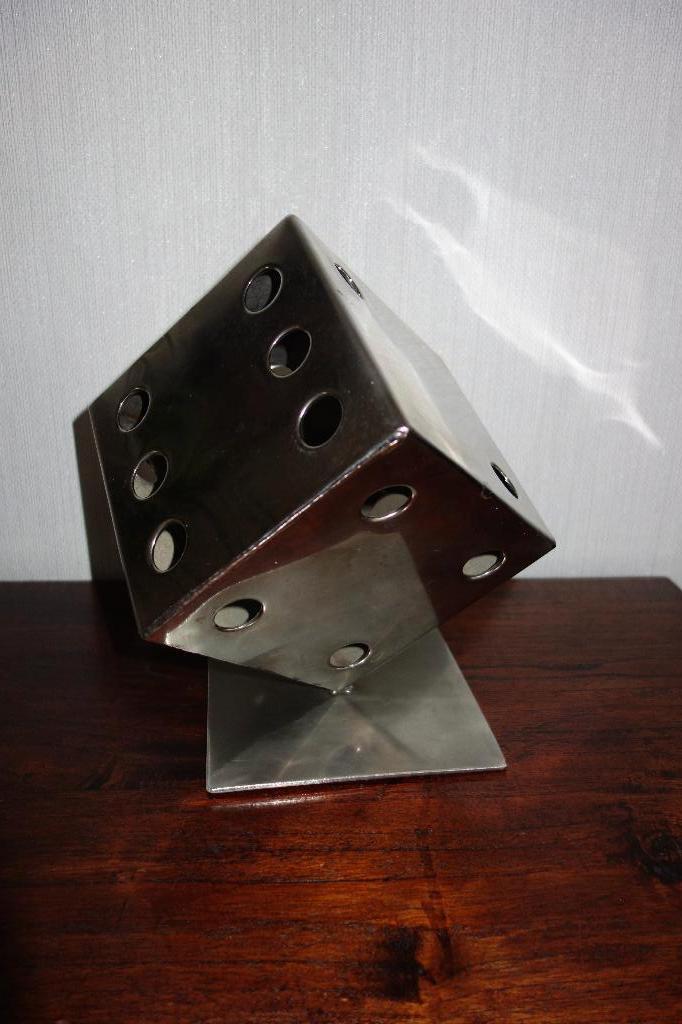 Dobbelsteen groot, metaal chrome kunst., Ophalen of Verzenden