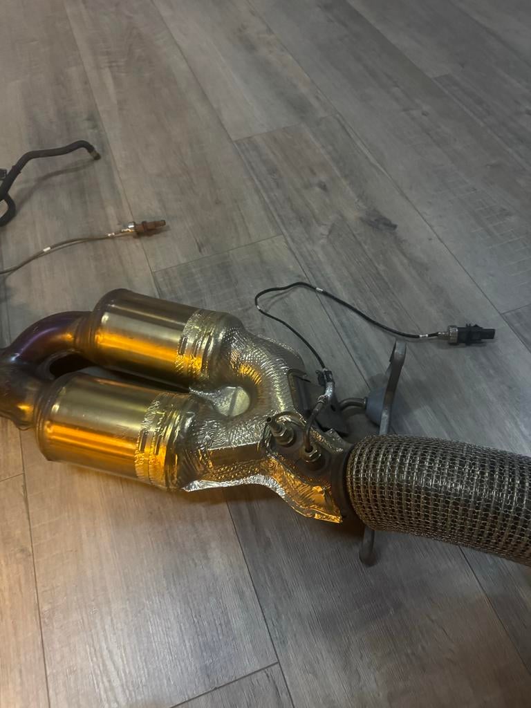 VW T-Roc R 300pk Originele katalysator, Auto-onderdelen, Uitlaatsystemen, Ophalen of Verzenden, Gebruikt, Volkswagen