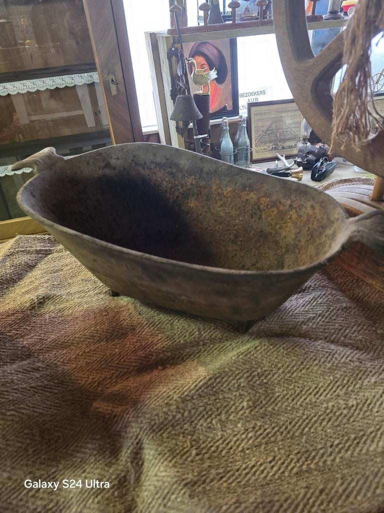 Franse Badje van gietijzer, Ophalen