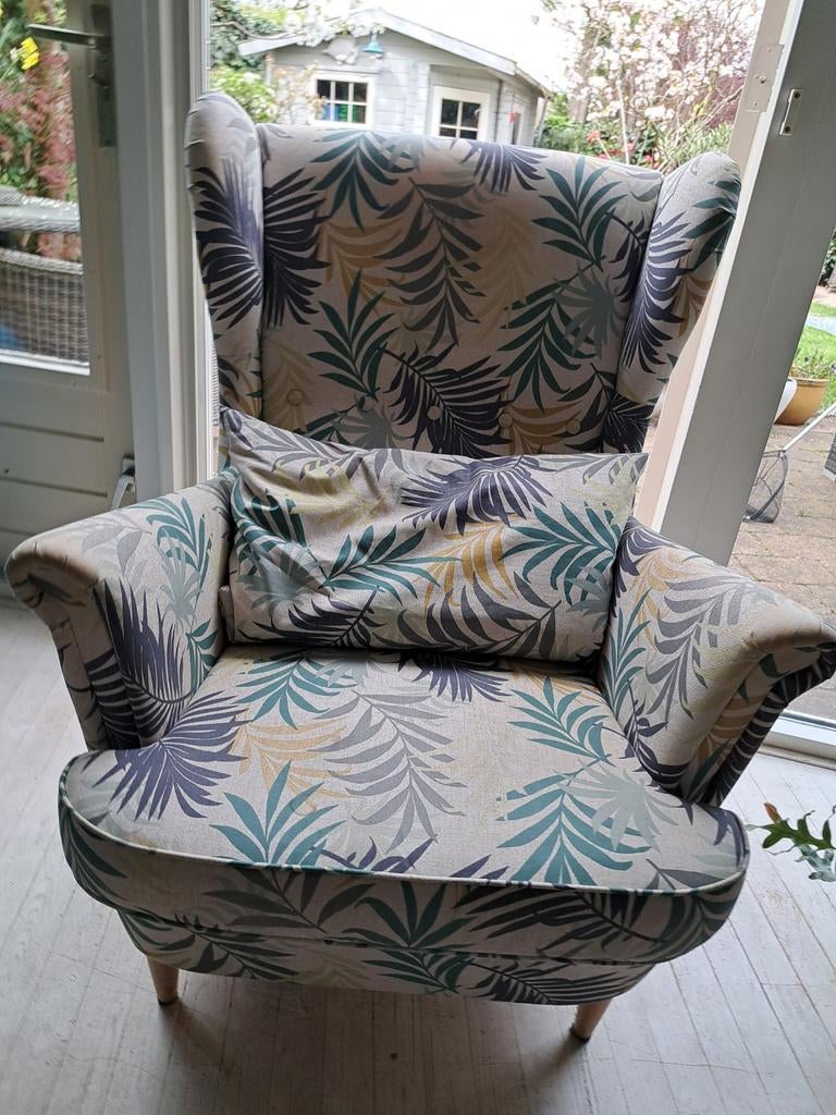 Strandmon stoel Ikea in veren print, Ophalen, Gebruikt, 75 tot 100 cm, 75 tot 100 cm