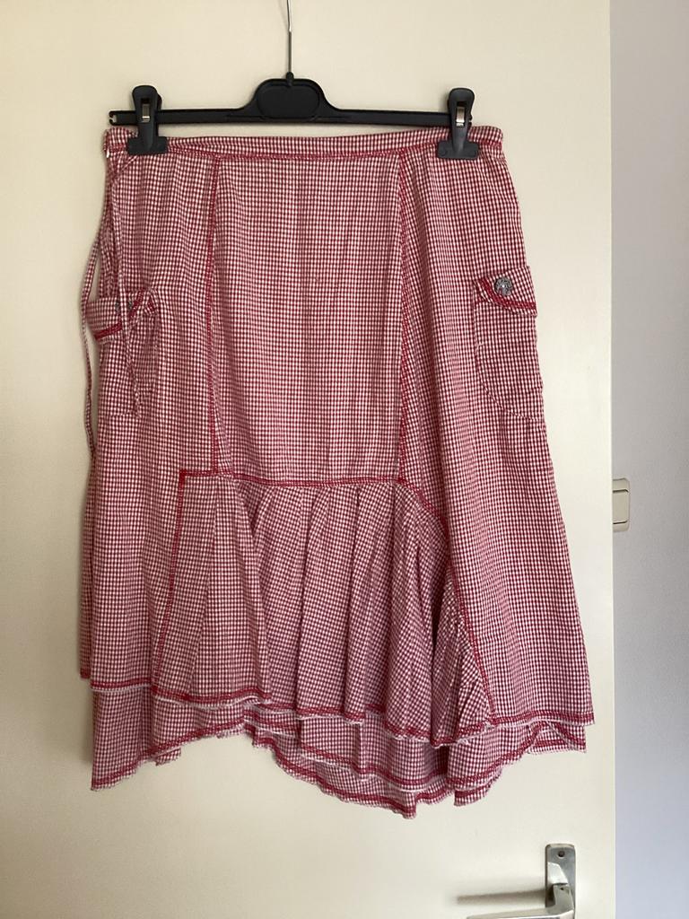 Leuk rood geruit rokje., Maat 38/40 (M), Ophalen of Verzenden, Zo goed als nieuw, Knielengte