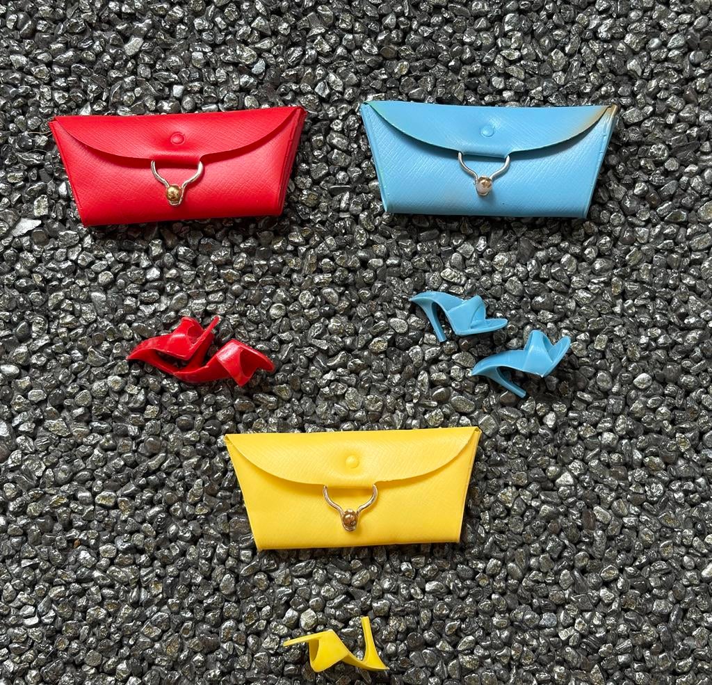 3x Vintage Barbie #1832 Color Coordinates Clutch & Shoes Nip, Ophalen of Verzenden, Zo goed als nieuw, Accessoires