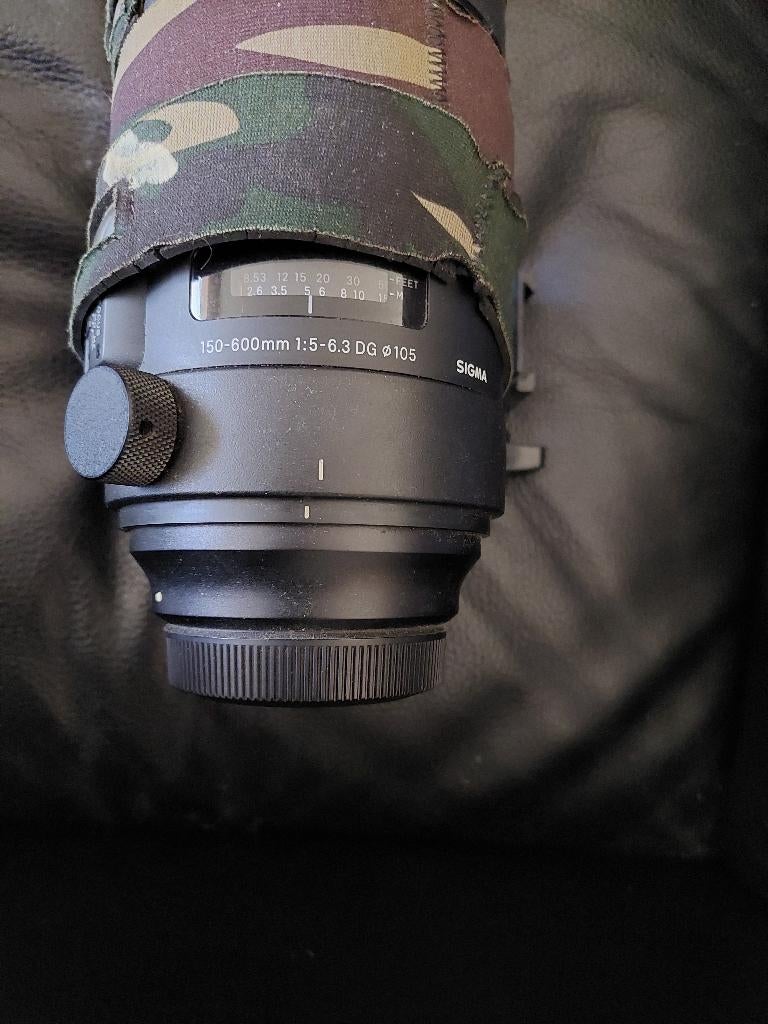 Lens sigma 150-600mm, Ophalen of Verzenden, Zo goed als nieuw, Telelens, Zoom