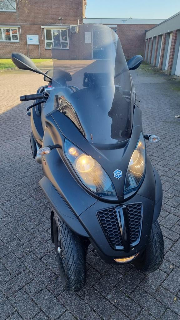 Piaggio MP3 500 LT Sport, Motoren, Motoren | Piaggio, Particulier, Scooter, 12 t/m 35 kW, 1 cilinder, Handvatverwarming, Ophalen