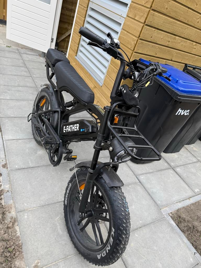 Nette E-FATBIKE - Zo goed als nieuw, slechts 1 jaar oud, Fietsen en Brommers, Elektrische fietsen, Zo goed als nieuw, Overige merken