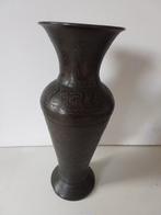 Mooie zware bronzen vaas., Antiek en Kunst, Antiek | Koper en Brons, Ophalen of Verzenden