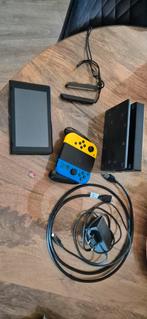 Nintendo switch fortnite edition, Met 2 controllers, Ophalen of Verzenden, Zo goed als nieuw, Switch Original