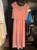 Roze jurk met kanten bovenkant, Ophalen of Verzenden