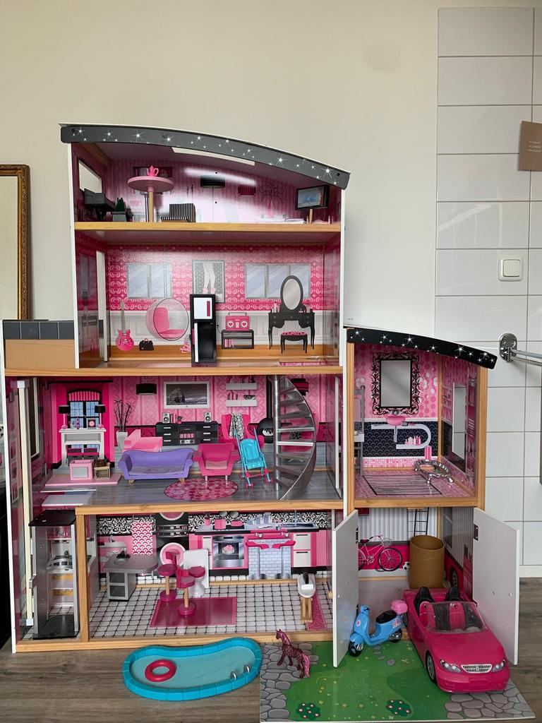 Poppenhuis, Ophalen, Zo goed als nieuw, Poppenhuis