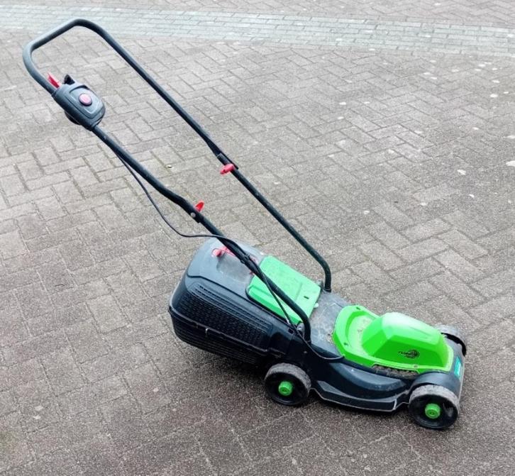 Grasmaaier Florabest, defect, Tuin en Terras, Grasmaaiers, Gebruikt, Elektrische grasmaaier, 30 t/m 39 cm, Cirkelmaaier, Opvangbak