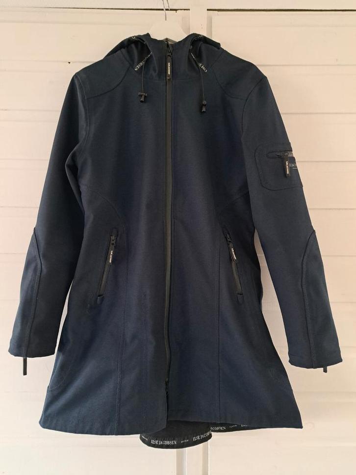 Ilse Jacobsen Rain 07 softshell jas, maat 38, Kleding | Dames, Jassen | Winter, Zo goed als nieuw, Maat 38/40 (M), Ophalen of Verzenden