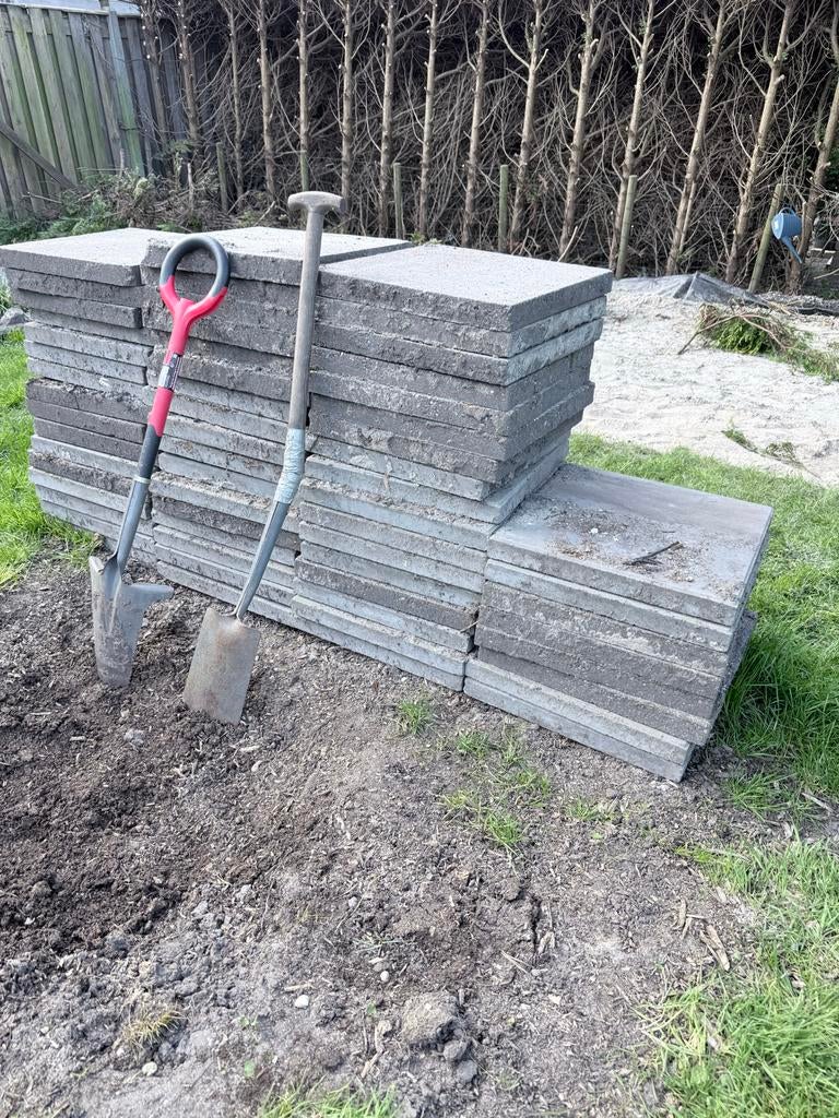 GRATIS AF TE HALEN Betontegels, Ophalen, Gebruikt, 5 tot 10 m², Beton