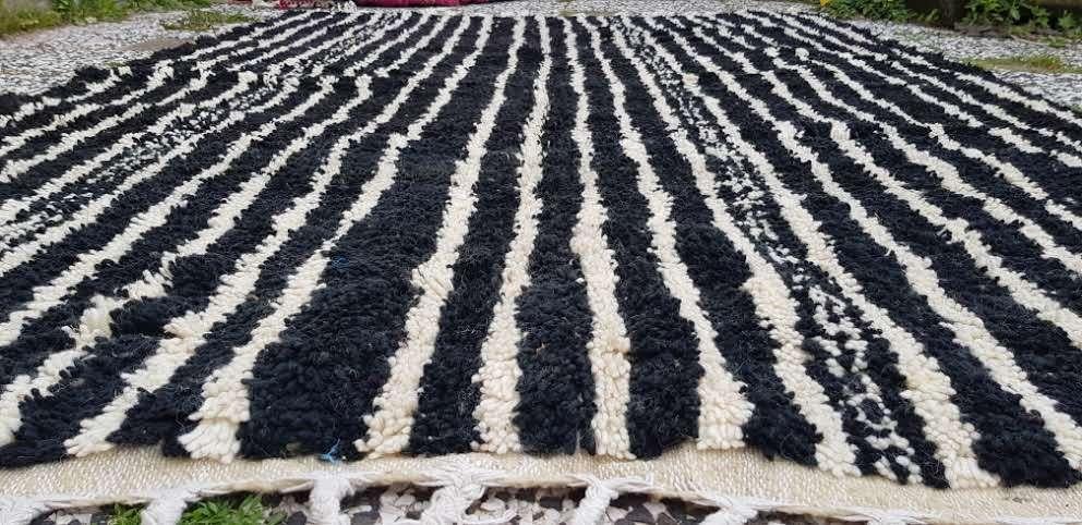 Handgeknoopt Berber kleed wol 242x165cm, 150 tot 200 cm, 200 cm of meer, Ophalen of Verzenden, Zo goed als nieuw