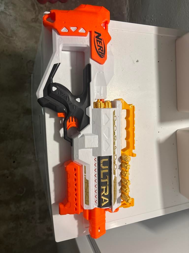 Nerf Ultra Dorado met 12 kogels, Ophalen, Zo goed als nieuw
