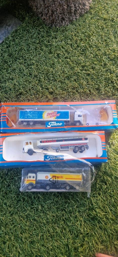 Tekno vrachtwagens: Shell, Dextro Energy, Esso (3 stuks), Overige merken, 1:50 of kleiner, Nieuw, Ophalen of Verzenden
