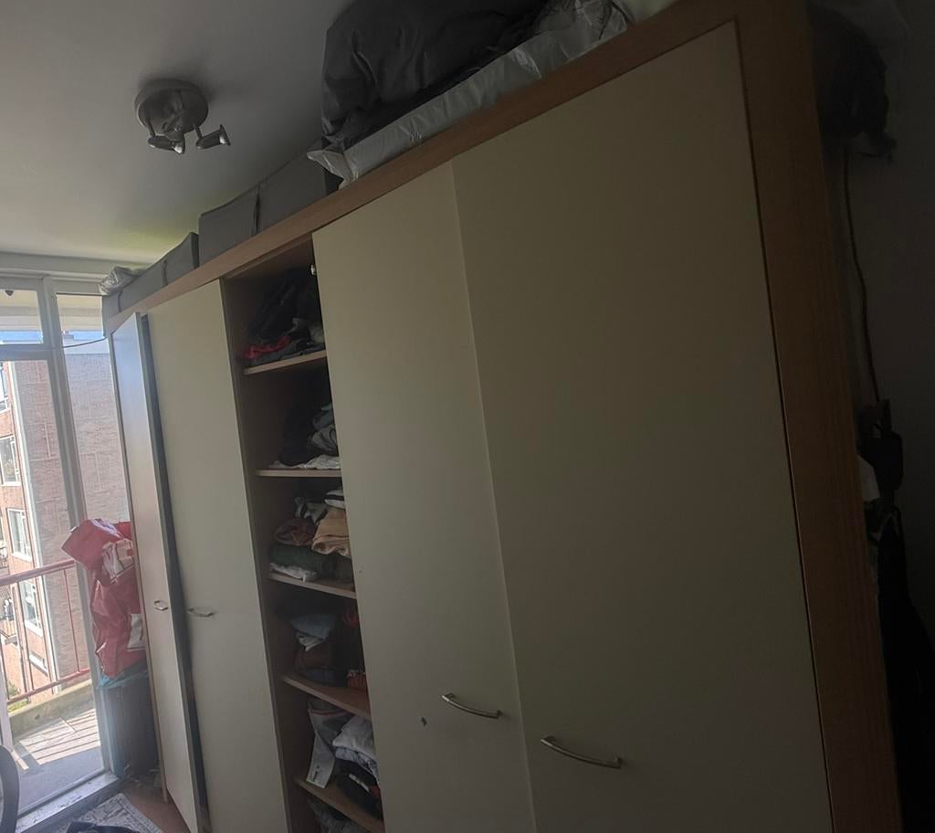 MDF-kledingkast-Gratis, 200 cm of meer, Ophalen of Verzenden, Zo goed als nieuw, 200 cm of meer
