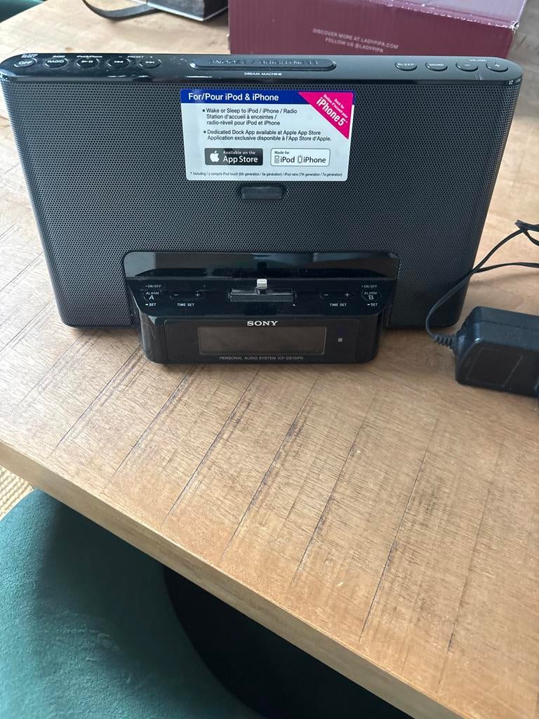 Sony Personal Audio System ICF-DS15iPN, Ophalen of Verzenden, Zo goed als nieuw, Radio