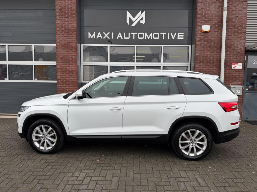 Skoda KODIAQ 1.4 TSI 4x4 7p. LED ACC PDC Trekhaak 360 Camera, Auto's, Automaat, Gebruikt, 4 cilinders, 7 stoelen