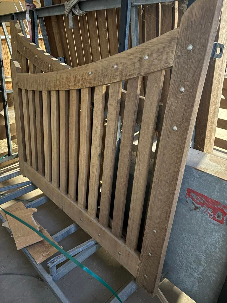 Eiken Toegangspoort - Gedroogd Eikenhout, Tuin en Terras, Tuinhekken en Hekwerk, Ophalen, Met poort, Nieuw, Tuinhek