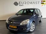 Opel Astra 1.6 Cosmo Navi Airco Stoelverwarming 5d Nieuwe Ap, Voorwielaandrijving, Navigatiesysteem, 15 km/l, Gebruikt