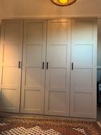 Taupe Pax kast IKEA met zwarte greepjes, Huis en Inrichting, Kasten | Kledingkasten, Ophalen, 100 tot 150 cm, 200 cm of meer, Zo goed als nieuw