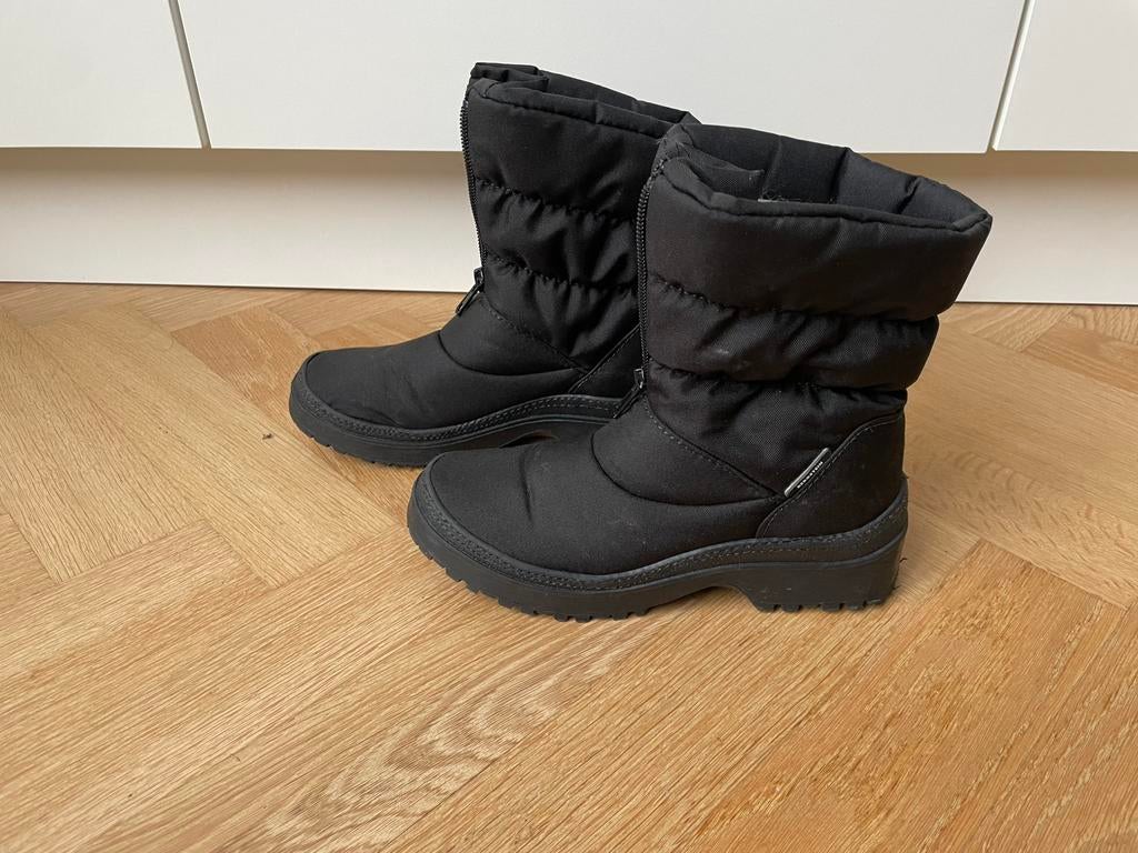 Snowboots sneeuwschoenen Bergstein maat 34 zwart, Kinderen en Baby's, Kinderkleding | Schoenen en Sokken, Jongen of Meisje, Ophalen of Verzenden