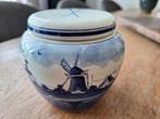 Charmante Delfts blauwe pot met deksel. Handgeschilderd, Antiek en Kunst, Ophalen of Verzenden