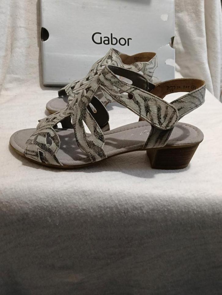 1356 NIEUW Gabor sandaal maat 39, Kleding | Dames, Schoenen, Nieuw, Sandalen of Muiltjes, Ophalen of Verzenden