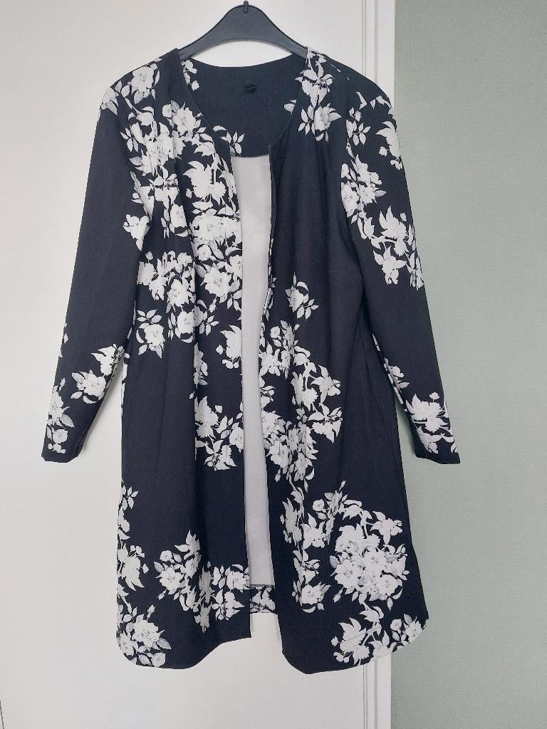 Yoek jas, Ophalen of Verzenden, Zo goed als nieuw, Zwart, Jas of Mantel