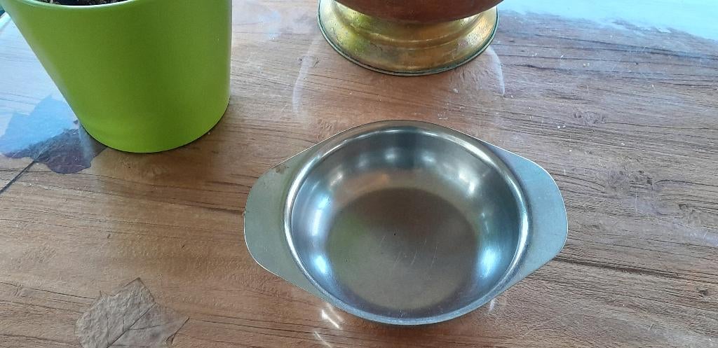 Duurzaam RVS eetbord 19cm  -11 stuks! -, Overige materialen, Gebruikt, Ophalen of Verzenden, Bord(en)