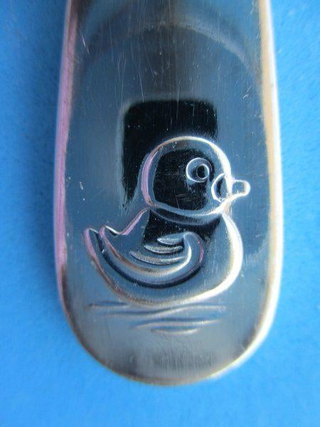 (KB5057) Kinderbestek Eendje vork, Kinderen en Baby's, Overige Kinderen en Baby's, Gebruikt, Ophalen of Verzenden