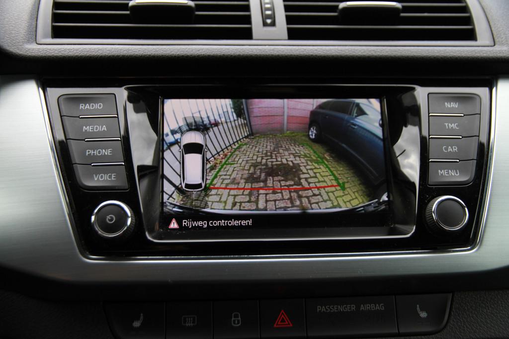 Skoda Fabia Combi 1.0 TSI Ambition NAVIGATIE | AIRCO | Apple, Auto's, Skoda, Voorwielaandrijving, Gebruikt, 1136 kg, Handgeschakeld