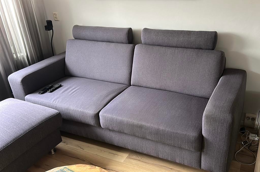 3-zits bank met bijpassende hocker, Ophalen, Driepersoons, 75 tot 100 cm, Zo goed als nieuw