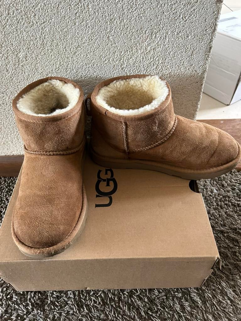 Orginele uggs cognac maat 36, Kleding | Dames, Schoenen, Ophalen of Verzenden, Zo goed als nieuw, Bruin