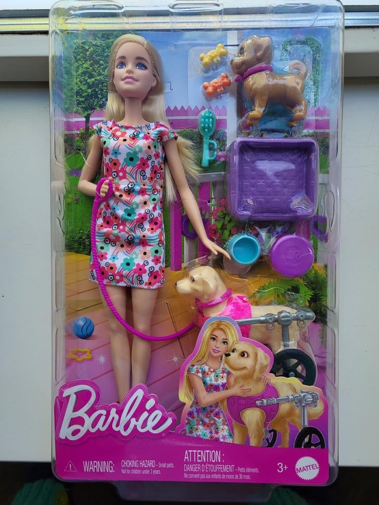 Barbie, puppy en grote hond met rolstoel, nieuw in doos, Verzamelen, Poppen, Ophalen of Verzenden, Nieuw, Pop