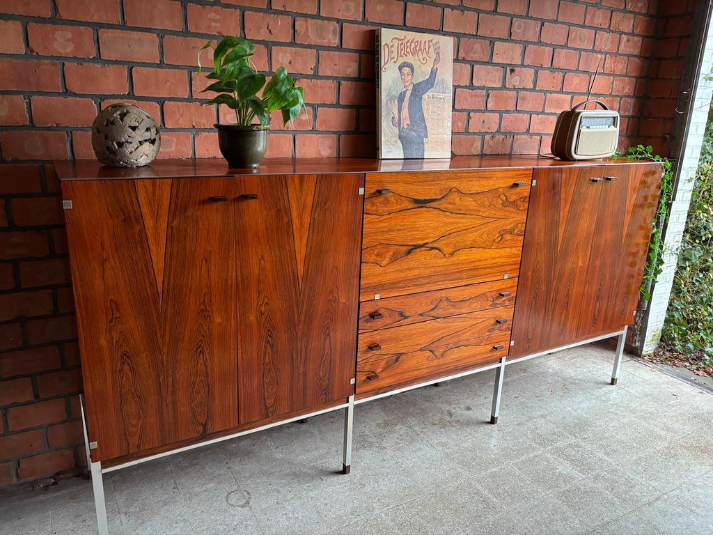 Dressoir Pallisander (stijl Pieter De Bruyne/Fristho), Ophalen of Verzenden, Gebruikt, 25 tot 50 cm