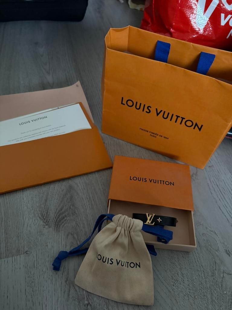 Louis Vuitton LV Iconic Bracelet Black, Ophalen, Zo goed als nieuw, Zwart, Leer