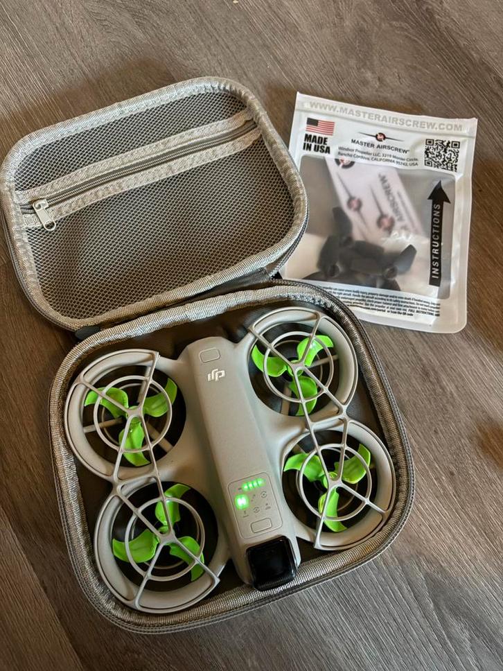 Dji neo met 2 opbergboxen en stealth propellers, Audio, Tv en Foto, Drones, Gebruikt, Drone met camera, Ophalen