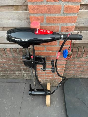 Elektromotor fluistermotor MotorGuide 30 LBS beschikbaar voor biedingen