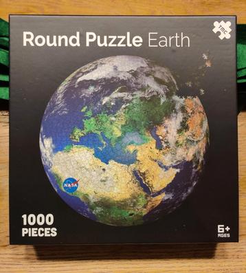 Ronde puzzel van de aarde 1000 stukjes beschikbaar voor biedingen