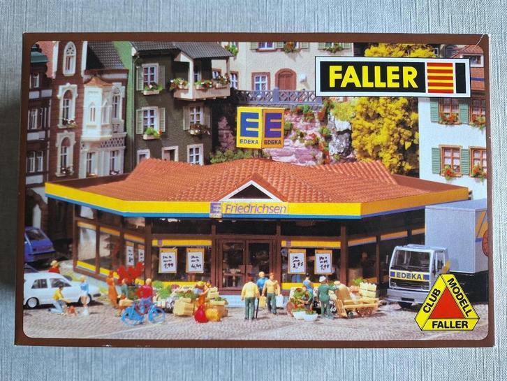 Faller 130342 - Edeka-Supermarkt Friedrichsen – AANBIEDING, Hobby en Vrije tijd, Modeltreinen | H0, Nieuw, Brug, Tunnel of Gebouw