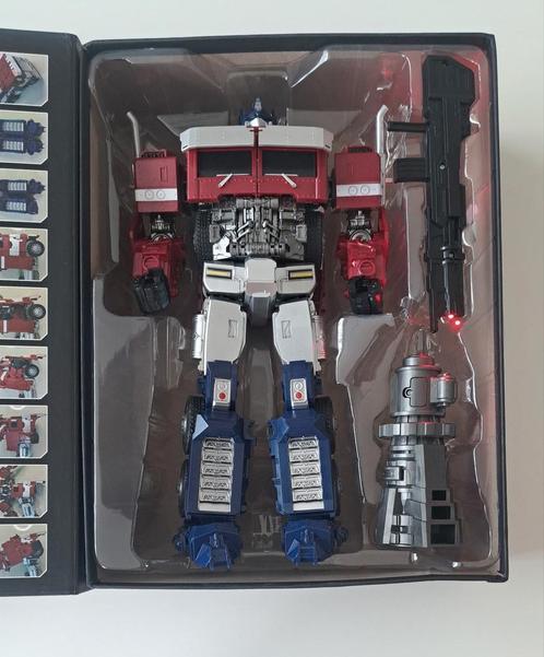 Transformers studio series KO Oversized Optimus Prime 32cm, Verzamelen, Transformers, Nieuw, Overige generaties, Autobots, Ophalen of Verzenden