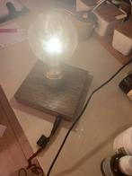 Zwevende lamp flyte royal 2.1, Huis en Inrichting, Lampen | Tafellampen, Ophalen of Verzenden, Zo goed als nieuw, Minder dan 50 cm